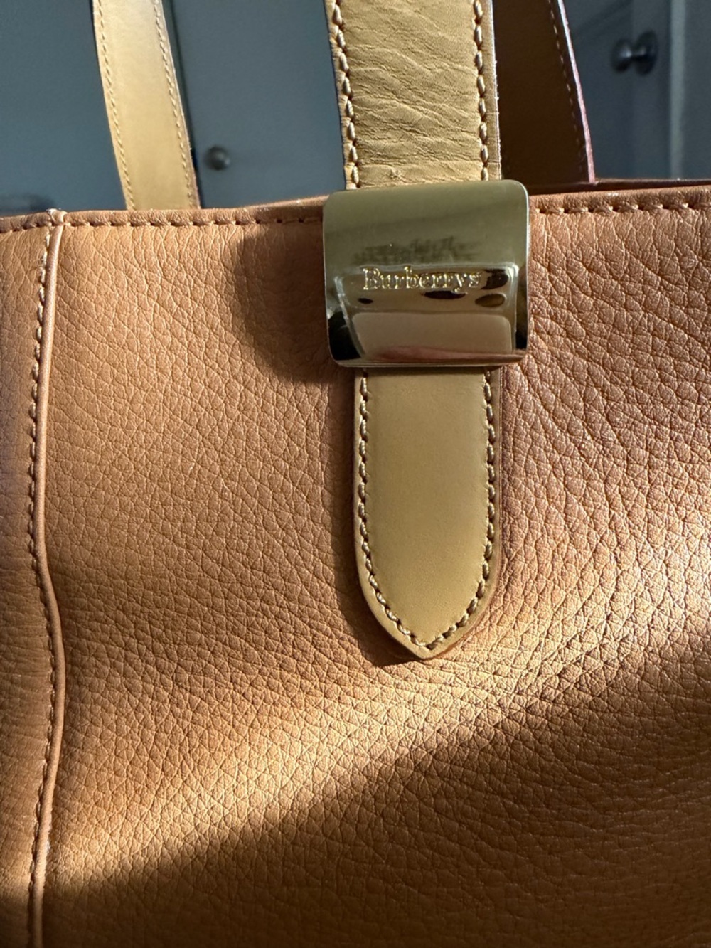 Burberry Tan Leather Tote - Picture 6 of 14